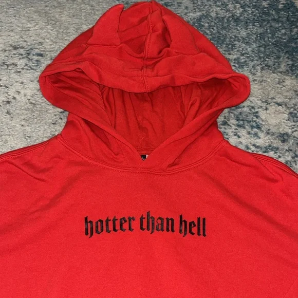 “Hotter than hell” hoodie - Picture 2 of 3